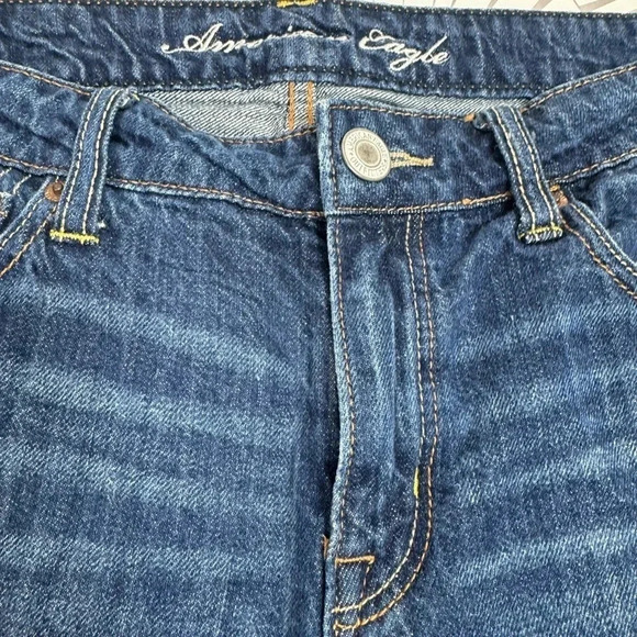 American Eagle Women’s‎ Cut Off Jean shorts Size 8 - Picture 3 of 7